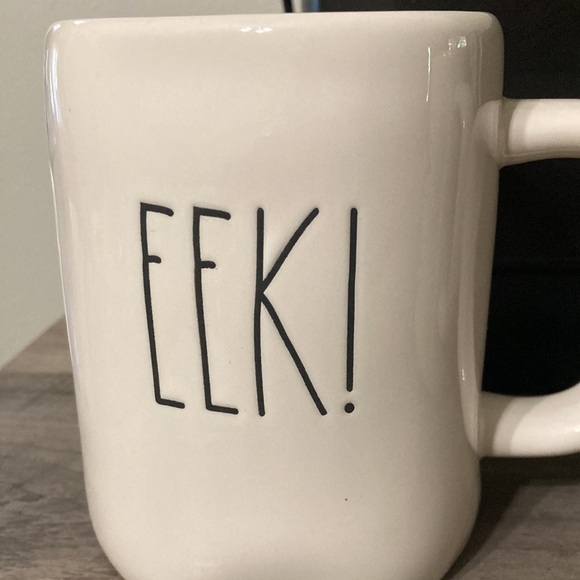 BRAND NEW!  RAE DUNN EEK! MUMMY DOUBLE-SIDED MUG - Picture 4 of 6